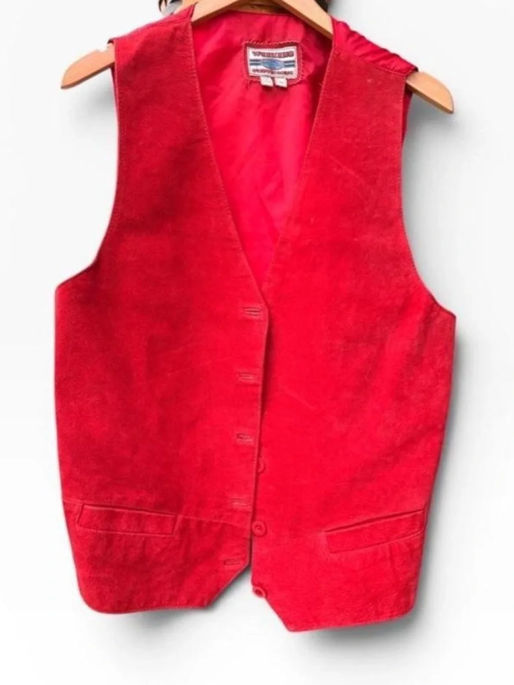 Vintage Weekend Provisions red leather suede vest w button front and pockets M